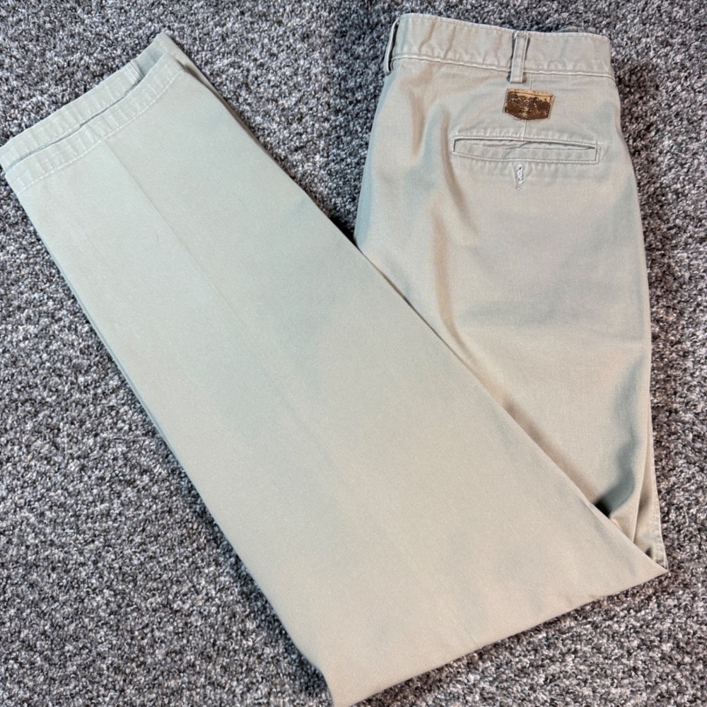 Lucchese Size 33x34 Pleated Chino Pants Tan Khaki Cotton Made in USA Trousers